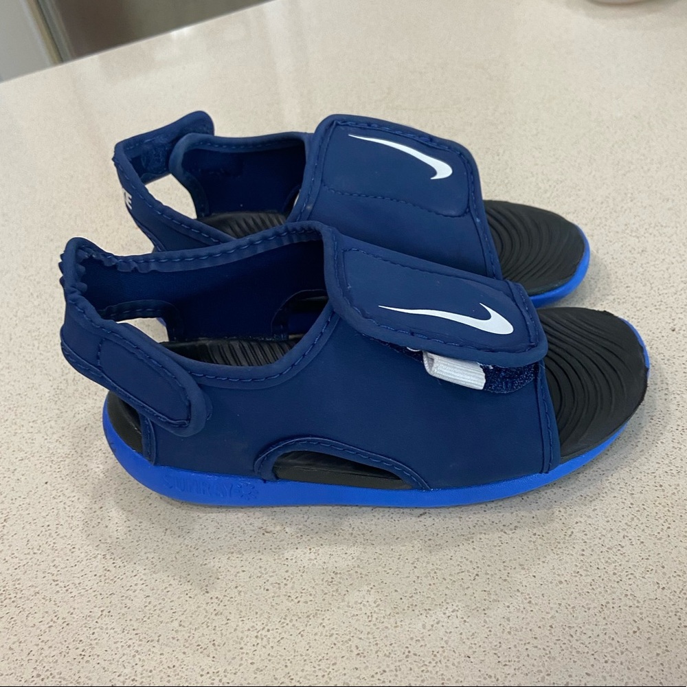 Nike Sunray Kids Sandals Size 9C